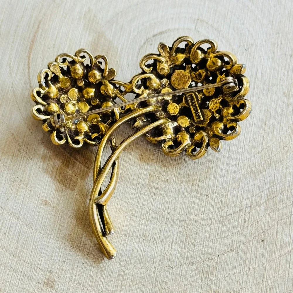 Vtg Hollycraft Signed Black Flower Pin Brooch gold tone jeweled‎ Rhinestone 2.5